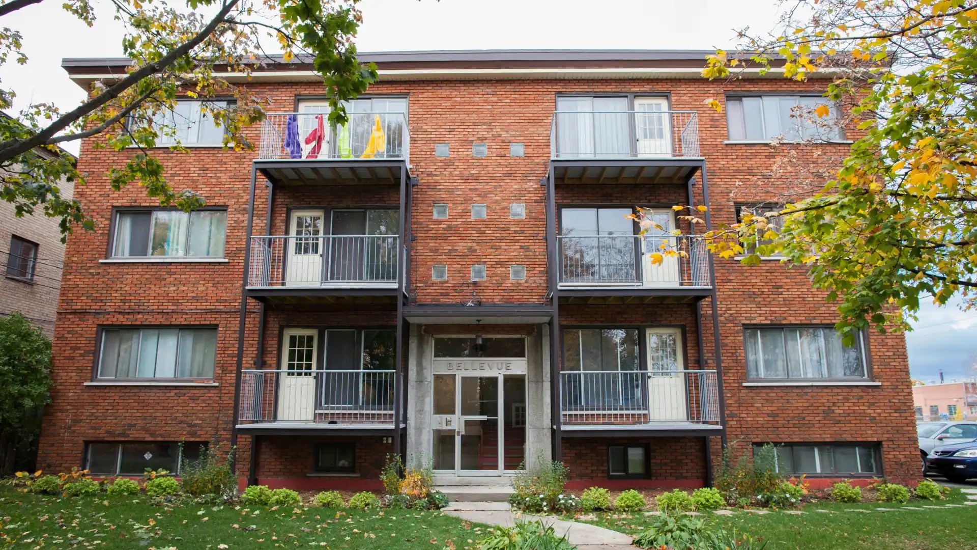 Gestion Lameer properties in SteAnnedeBellevue